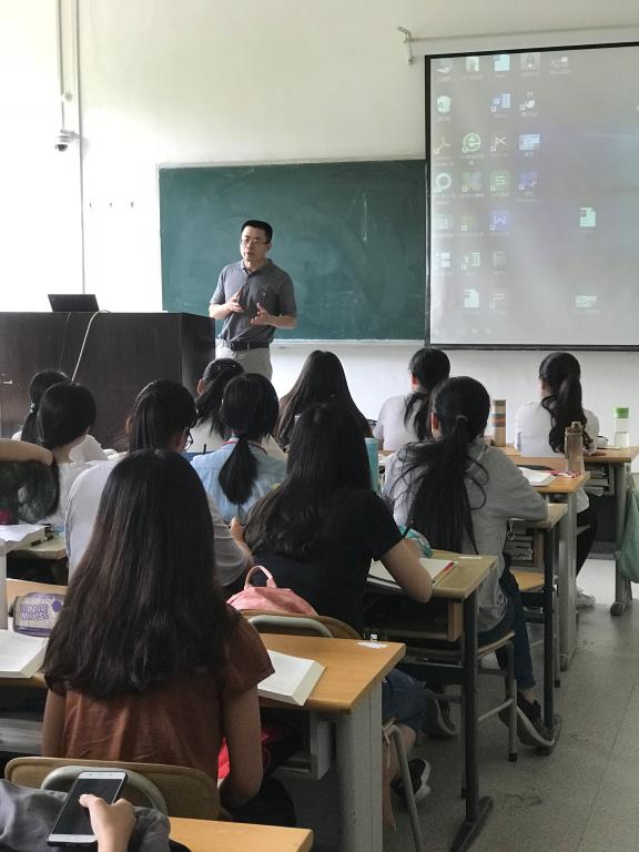 免费成人影片
召开“创青春”山东省大学生创业大赛志愿者动员会1.jpg 免费成人影片
召开“创青春”山东省大学生创业大赛志愿者动员会1.jpg