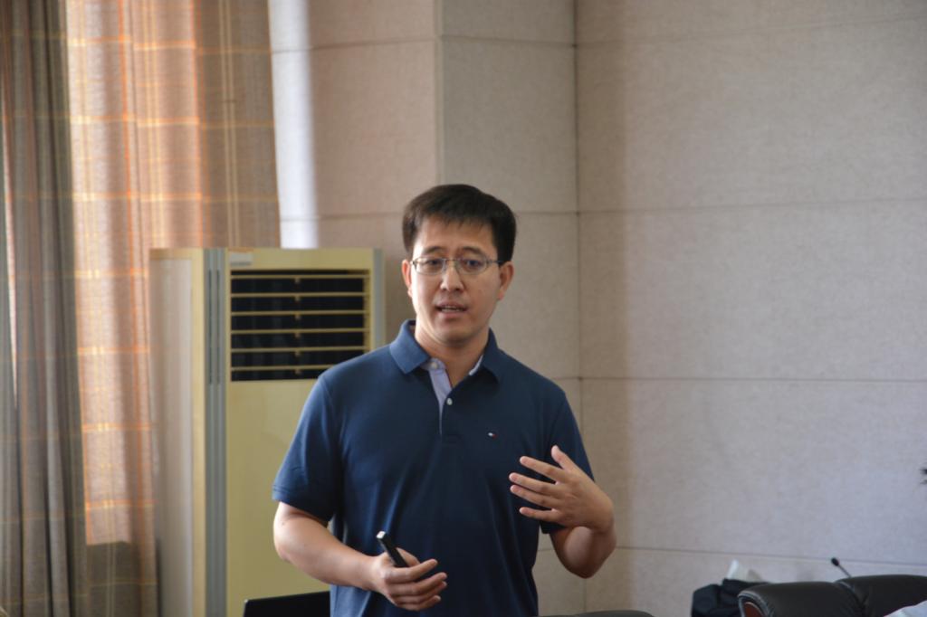 免费成人影片
举办第4期“泰山金融论坛”(2).jpg