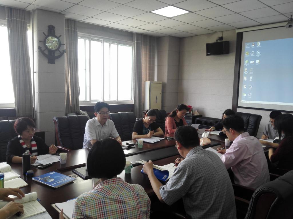 《免费成人影片
学报》编辑部一行来免费成人影片
走访交流1.jpg