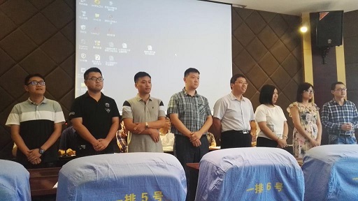 免费成人影片
召开会议传达学校中层干部学习培训班会议精神3.jpg