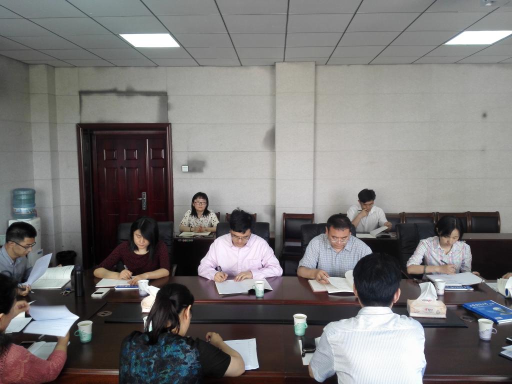 《免费成人影片
学报》编辑部一行来免费成人影片
走访交流2.jpg